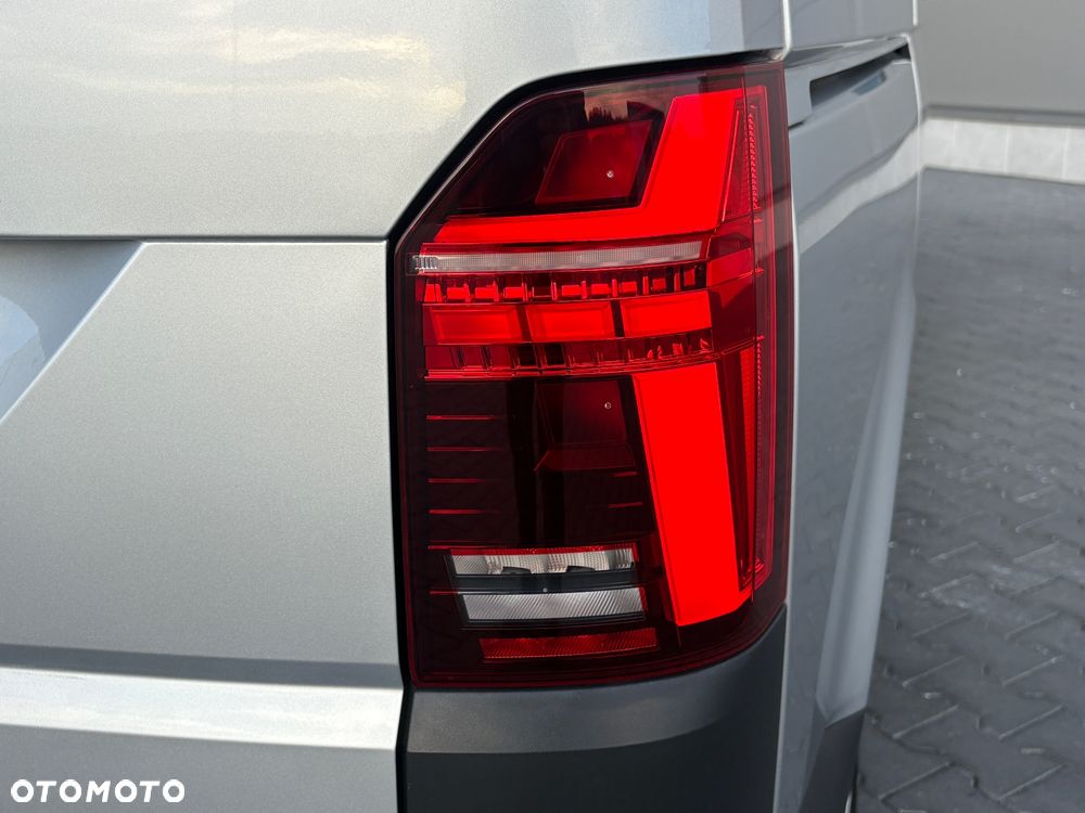 Volkswagen Transporter T6.1 - 34