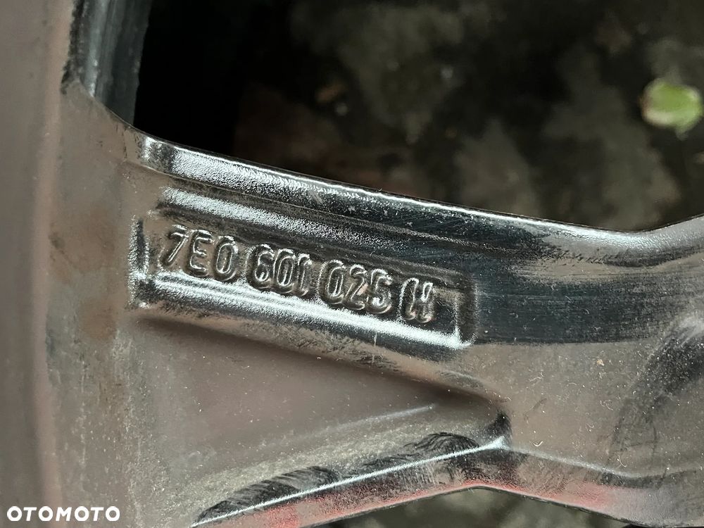 Felga 5x120 8J x 18 ET 50 T5 T6 Multivan 7E0601025H 1szt. - 4