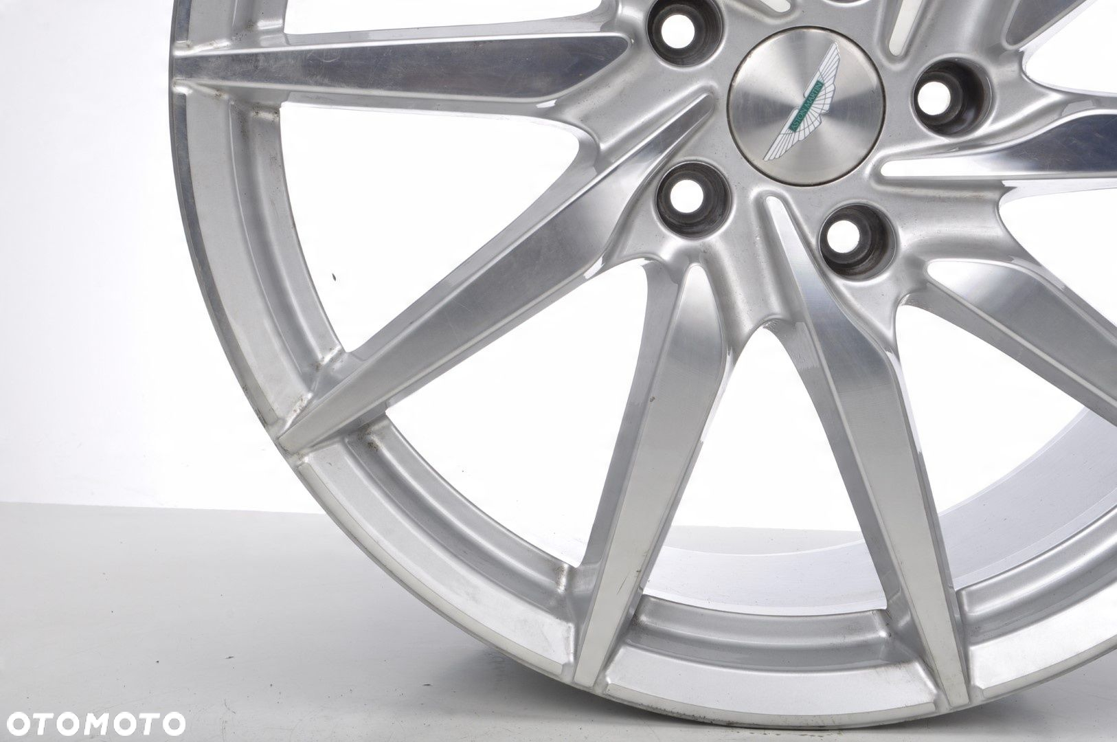 ASTON MARTIN  DB11 FELGA ALUMINIOWA R20" 9J 5X120 ET48 HY53-1007CA - 10