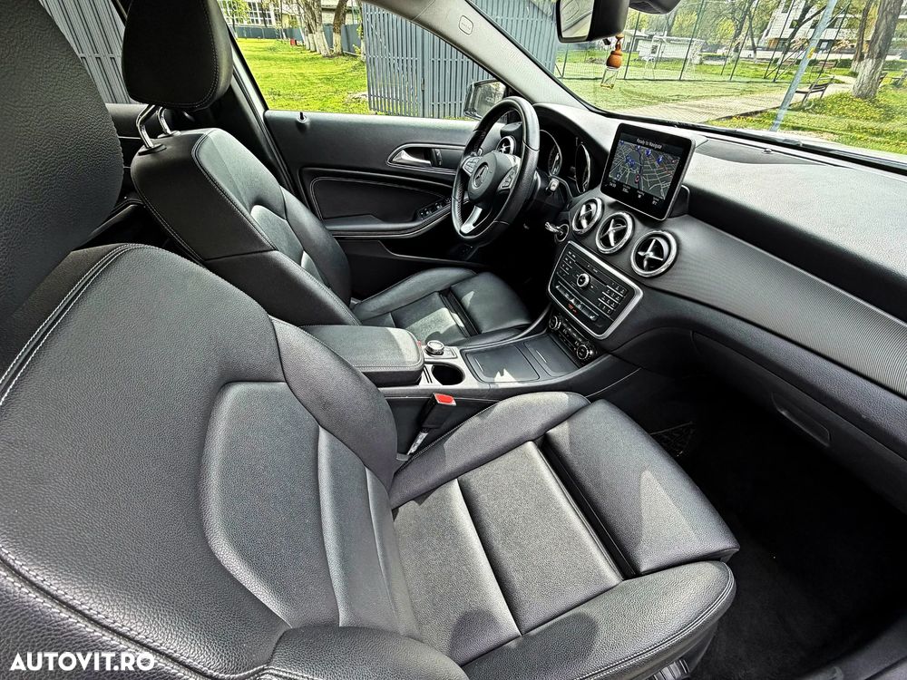 Mercedes-Benz GLA 180 d 7G-DCT Activity Edition - 7