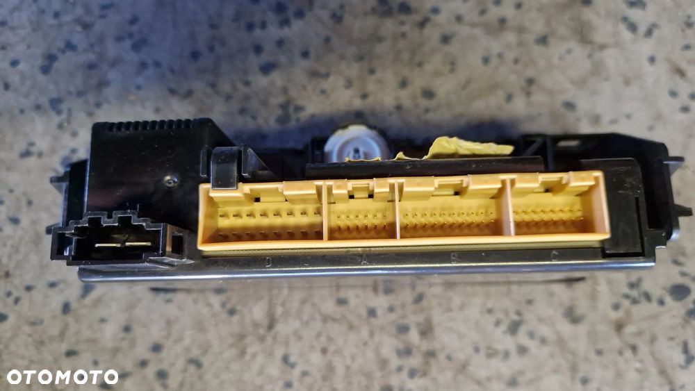 AUDI A4 B5 LIFT PANEL NAWIEWU 8D0820043M - 3