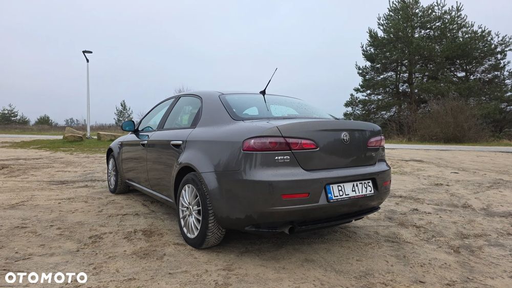 Alfa Romeo 159 - 6