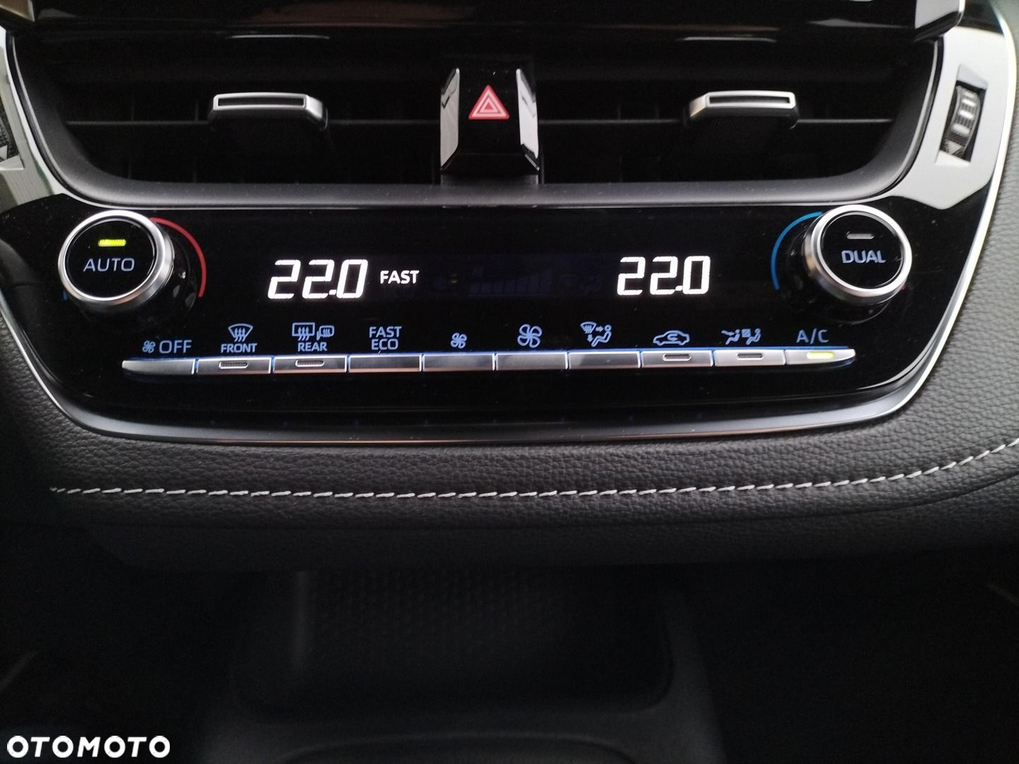 Toyota Corolla - 20