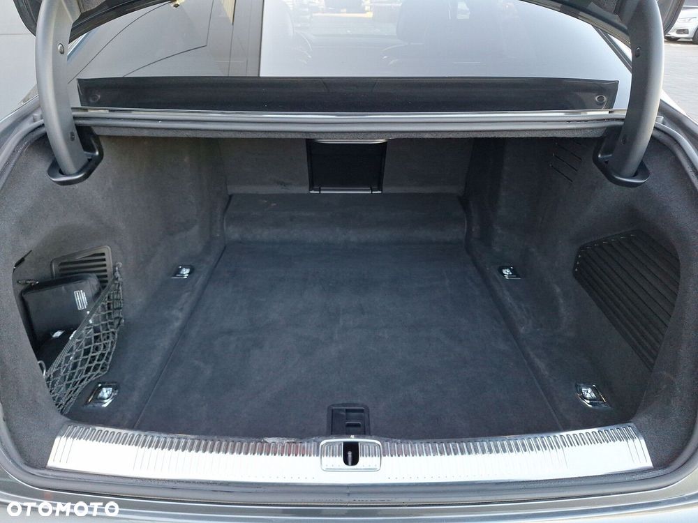 Audi A8 50 TDI mHEV Quattro Tiptr - 32