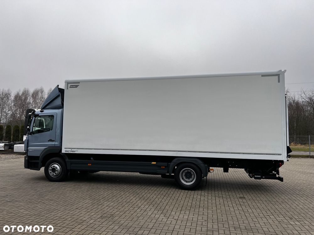 Mercedes-Benz ATEGO - 4