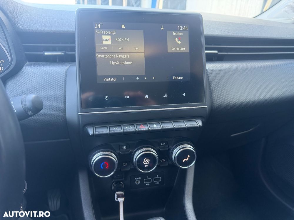 Renault Clio E-TECH 140 ZEN - 8