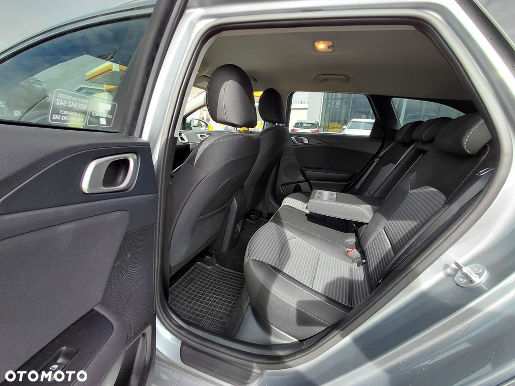 Kia Ceed 1.5 T-GDI M - 20