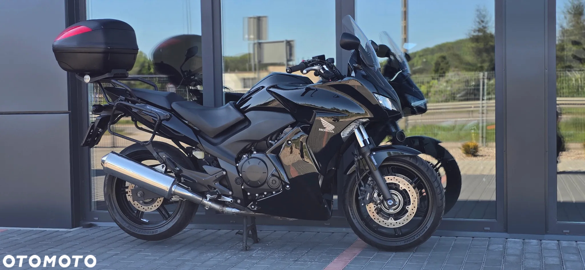 Honda CBF - 3
