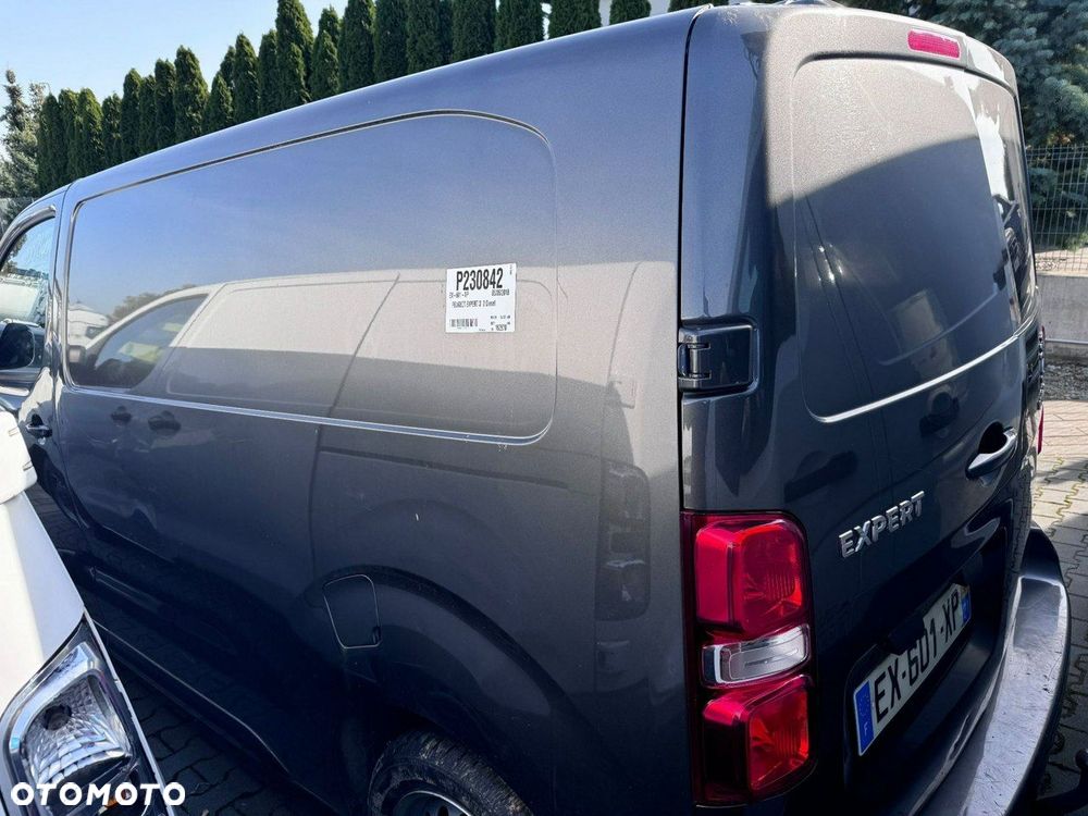 Peugeot Expert - 8