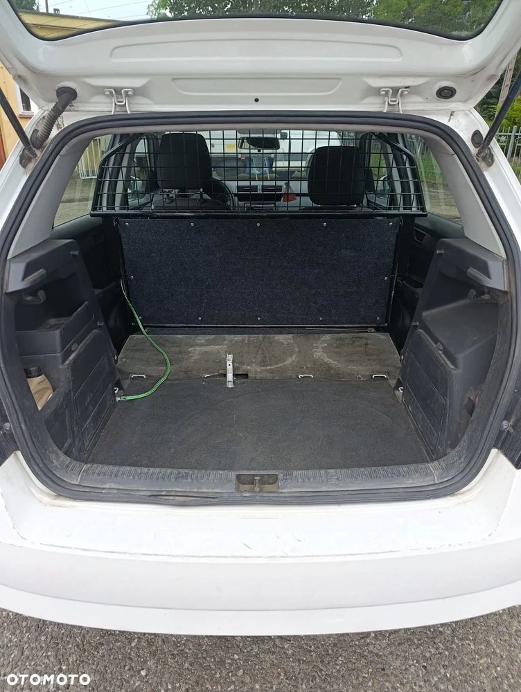 Skoda Fabia 1.0 TSI Active - 6