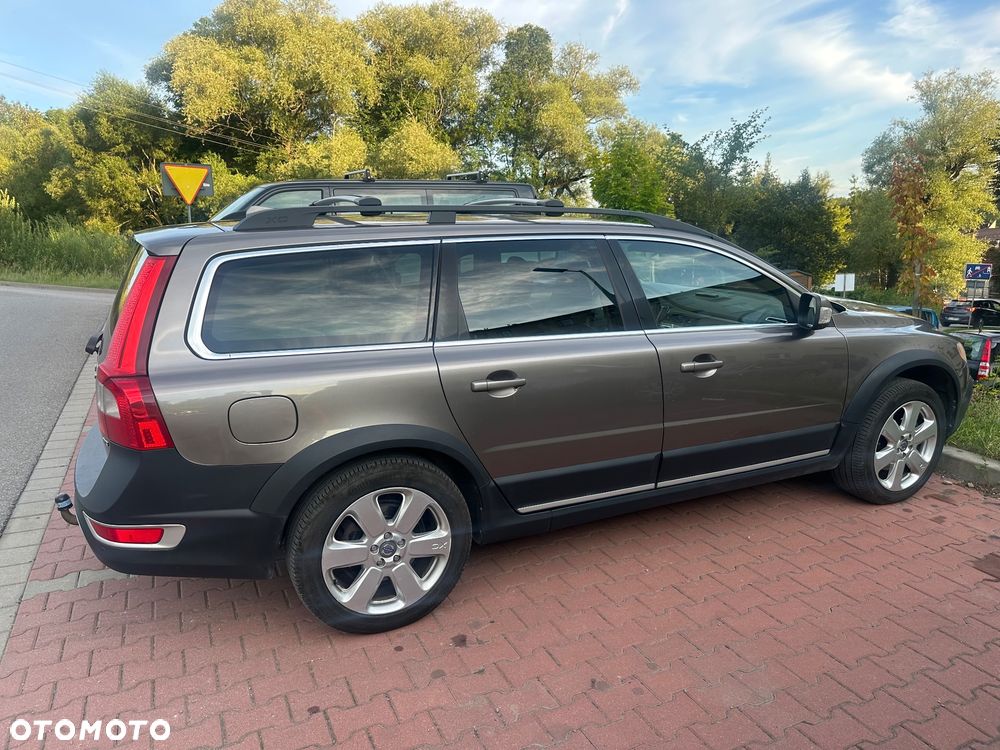 Volvo XC 70 D5 AWD Geartronic Summum - 25