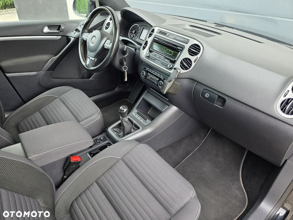 Volkswagen Tiguan - 31