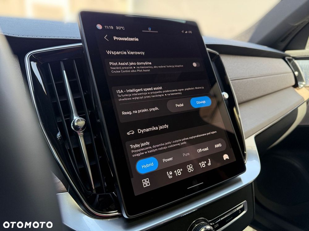 Volvo XC 90 - 21