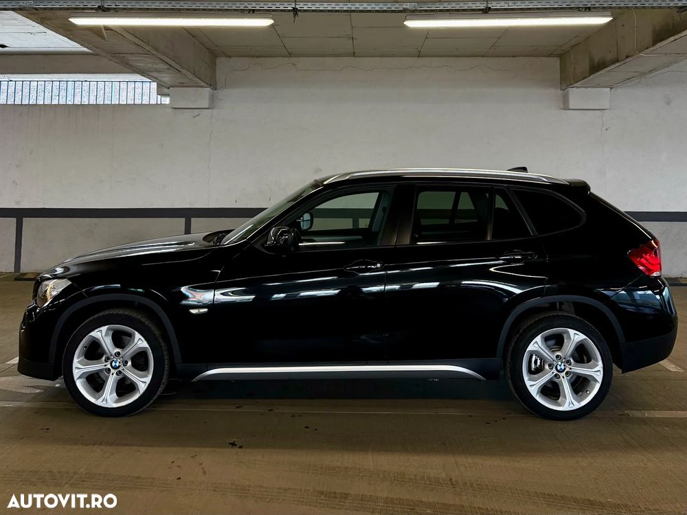 BMW X1 xDrive18d xLine - 15