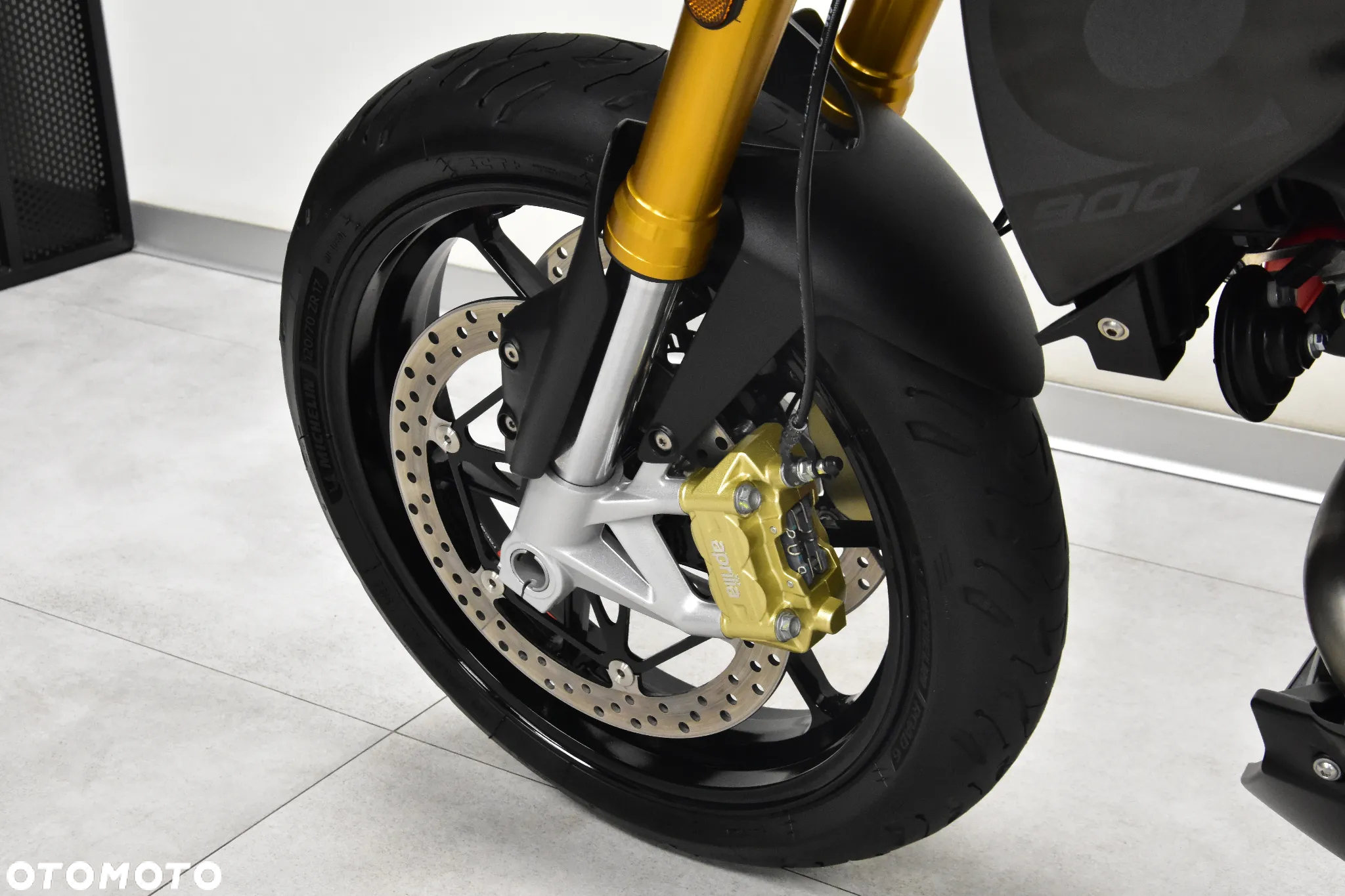Aprilia Dorsoduro - 35