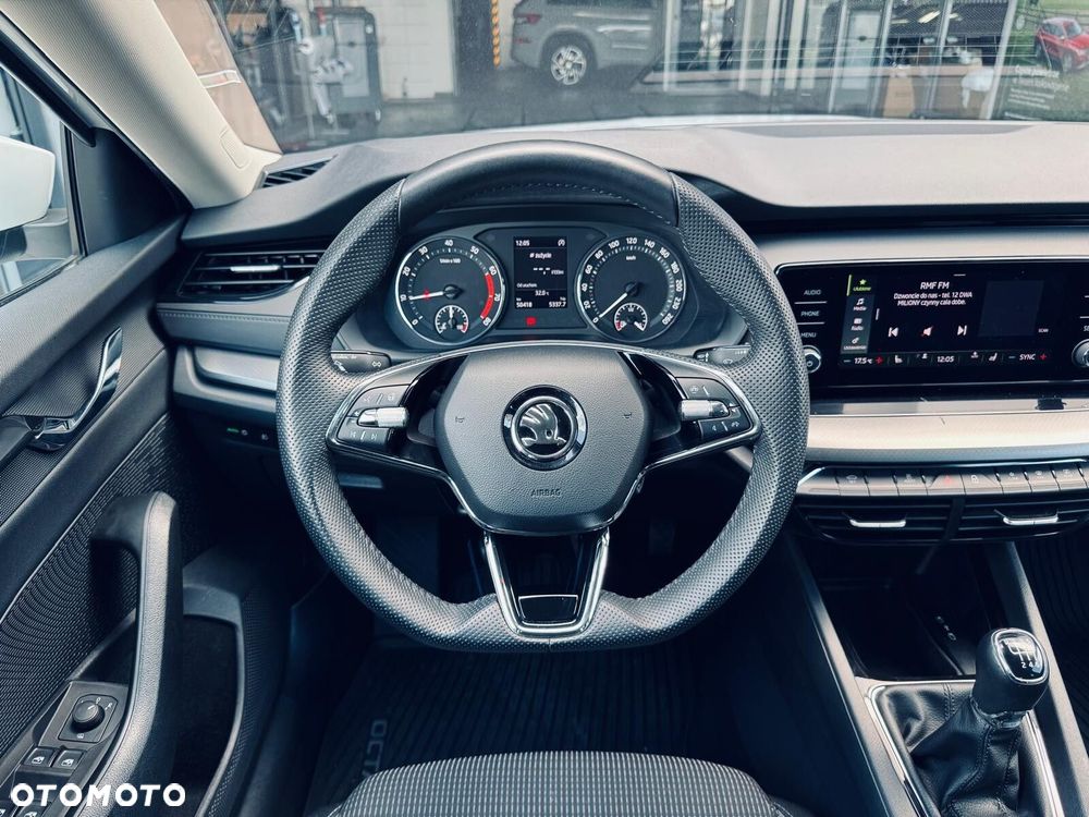 Skoda Octavia 1.5 TSI ACT Ambition - 23