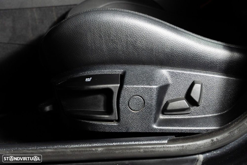 BMW 520 d Line Luxury Auto - 33