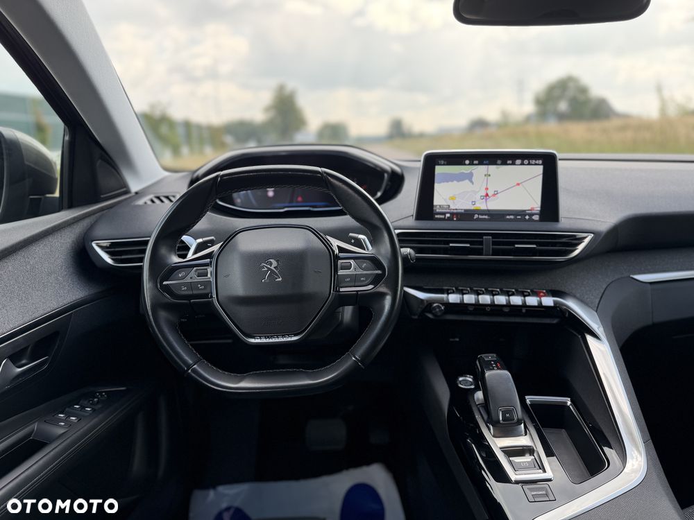 Peugeot 3008 PureTech 130 Stop & Start GPF EAT8 Allure - 15