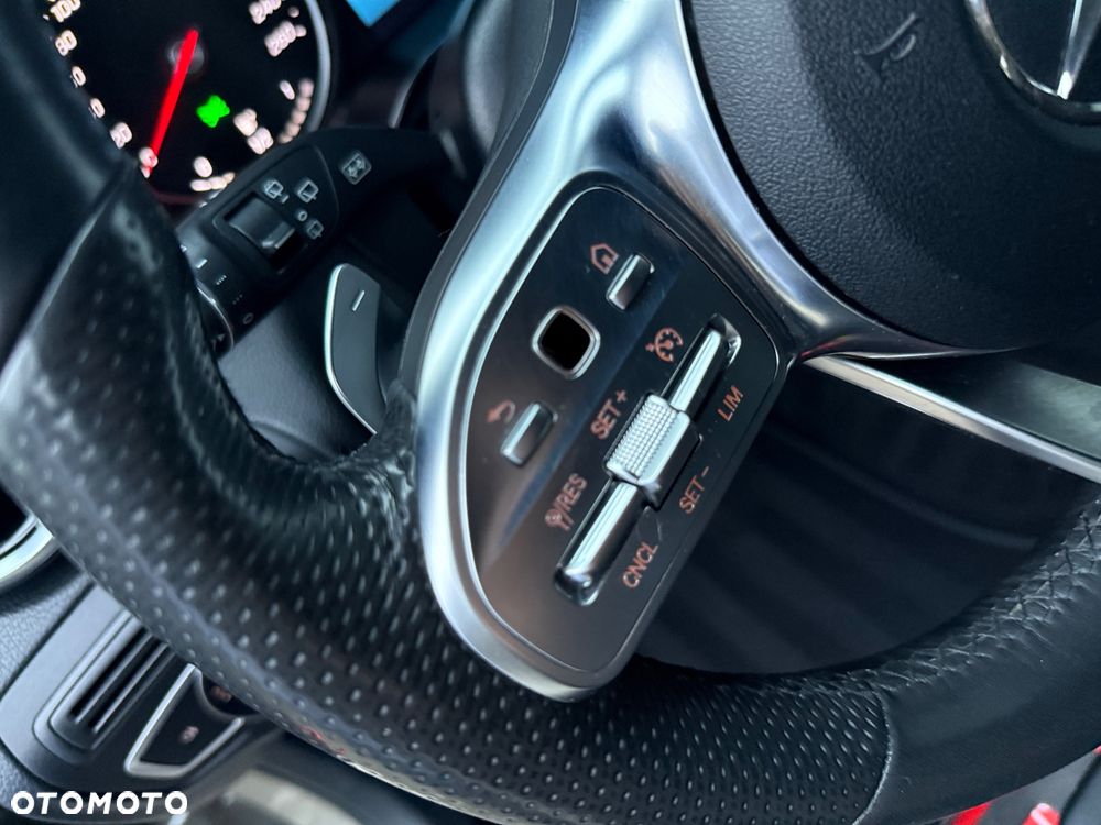 Mercedes-Benz GLC 200 d 4-Matic Business Edition - 17