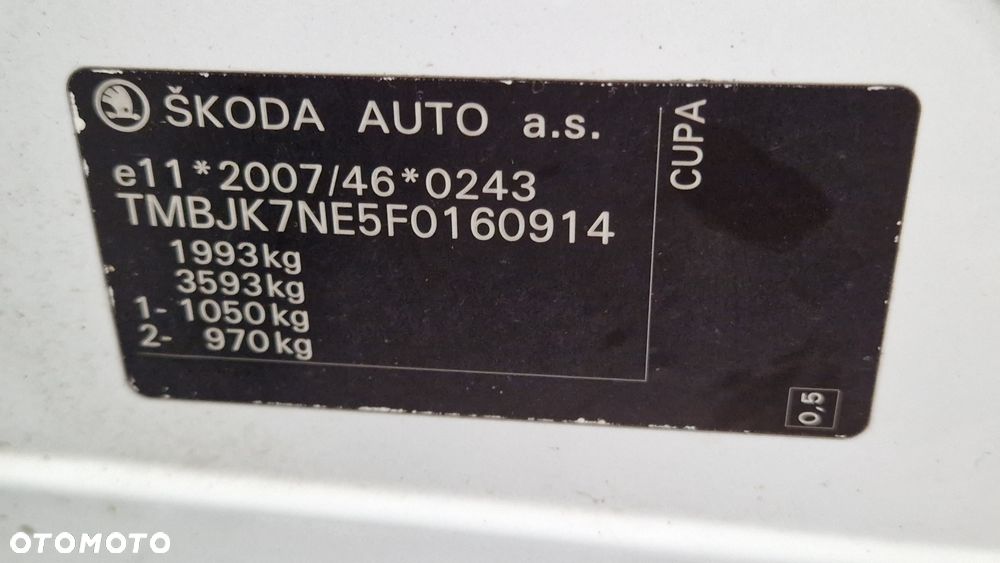 Skoda Octavia 2.0 TDI (Green tec) DSG RS - 36