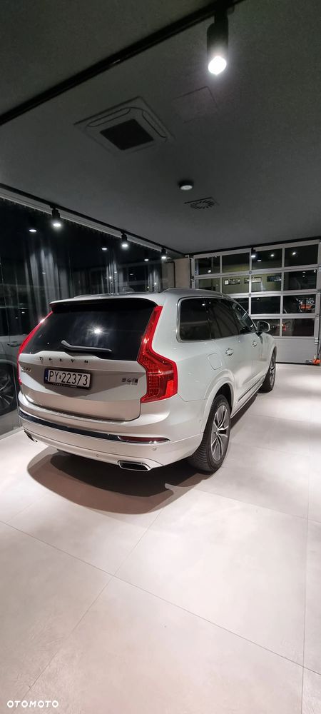 Volvo XC 90 - 4