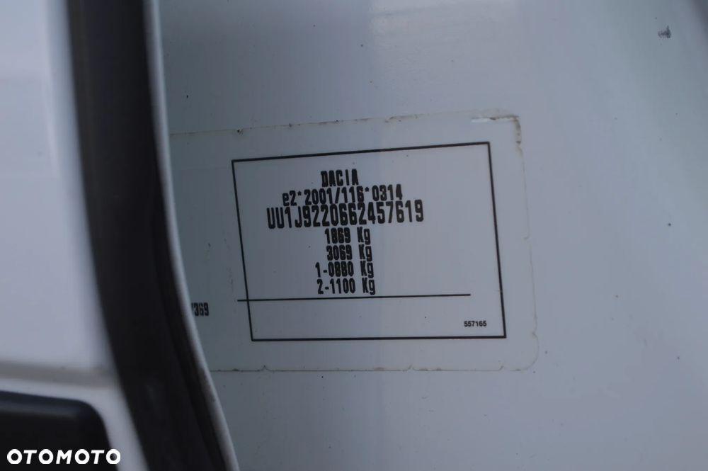 Dacia Lodgy 1.6 SCe Connected by Orange S&S - 24