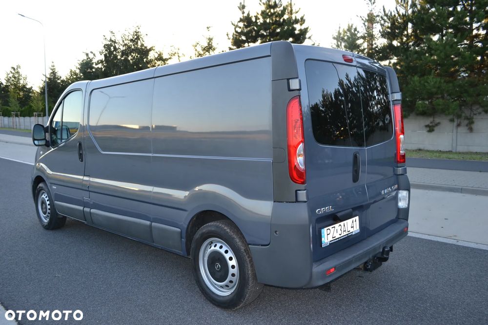 Opel Vivaro - 4