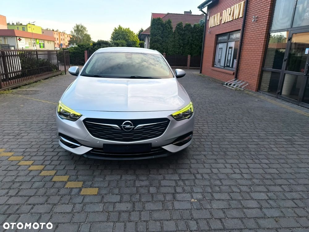 Opel Insignia - 2