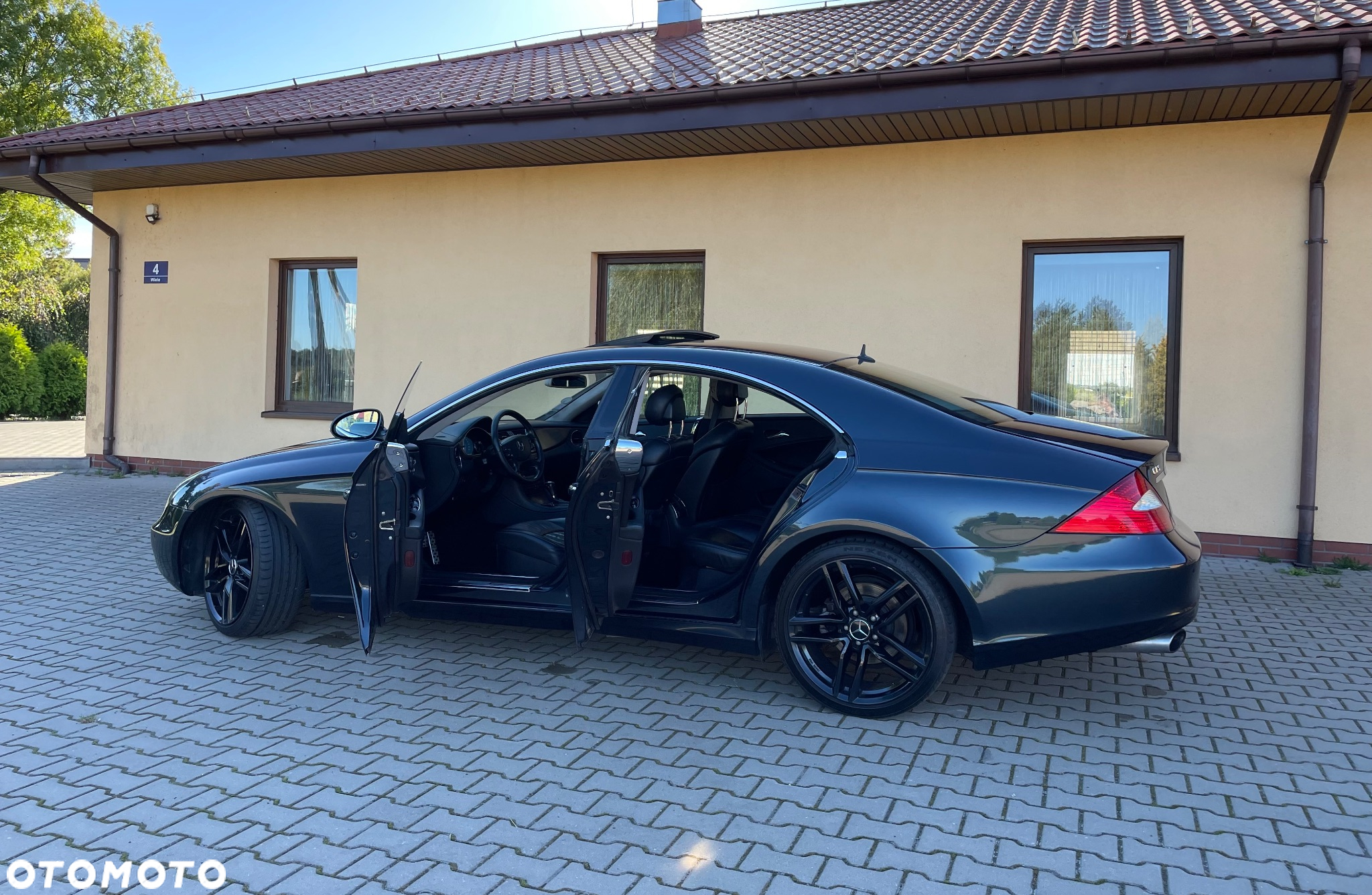 Mercedes-Benz CLS 350 - 8