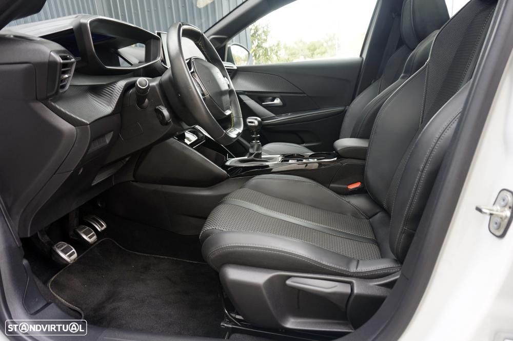 Peugeot 208 1.2 PureTech GT - 6