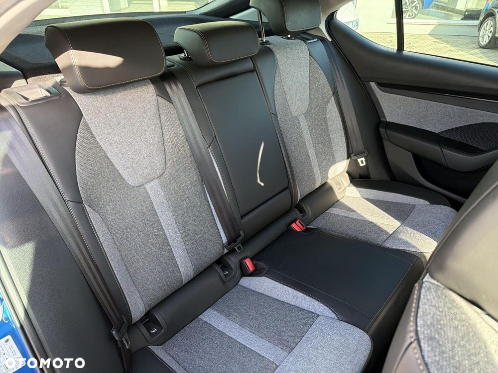 Skoda Octavia 1.5 TSI Selection - 20