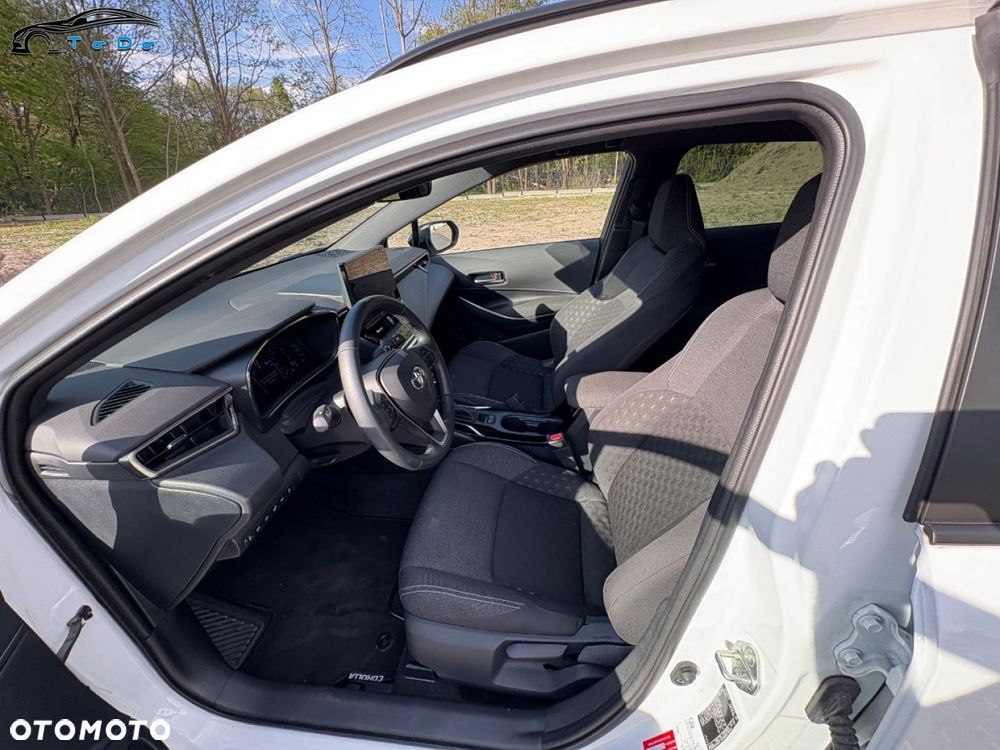 Toyota Corolla 1.8 Business Edition - 22