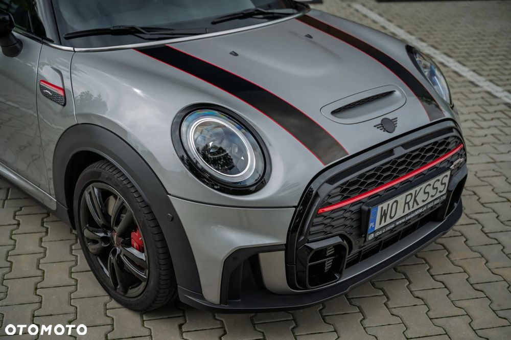 MINI John Cooper Works - 12