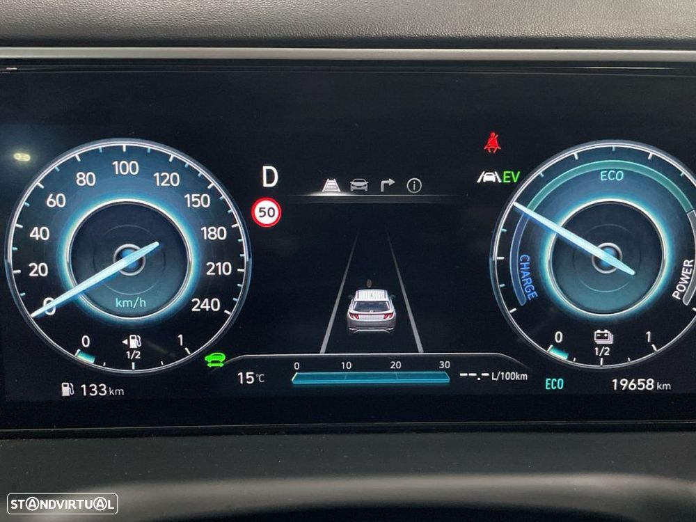 Hyundai Tucson 1.6 T-GDI HEV Vanguard - 3