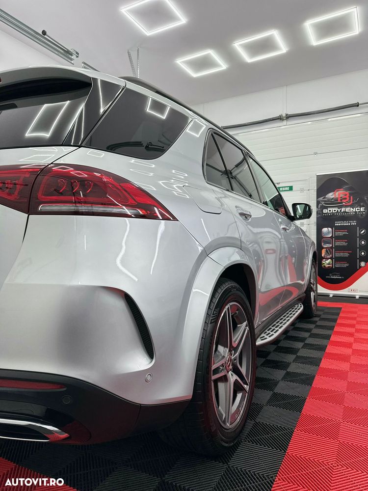 Mercedes-Benz GLE 300 d 4MATIC - 2
