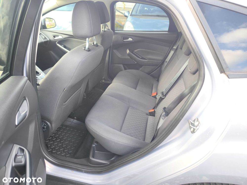 Ford Focus - 7