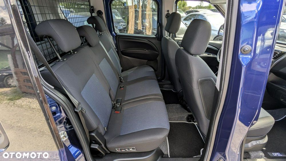 Opel Combo - 17