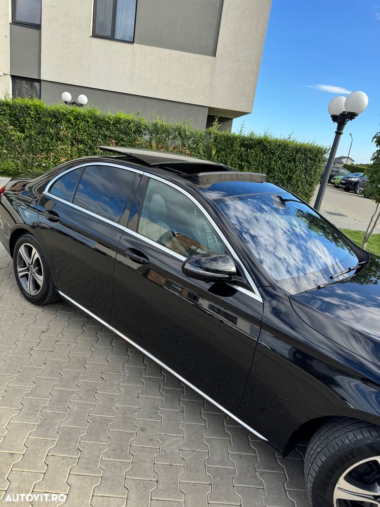 Mercedes-Benz E 220 d 9G-TRONIC - 11