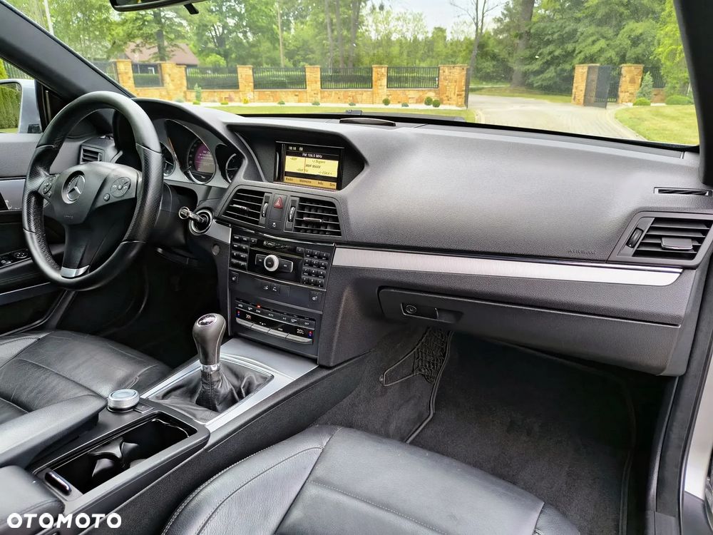 Mercedes-Benz Klasa E 220 CDI - 18