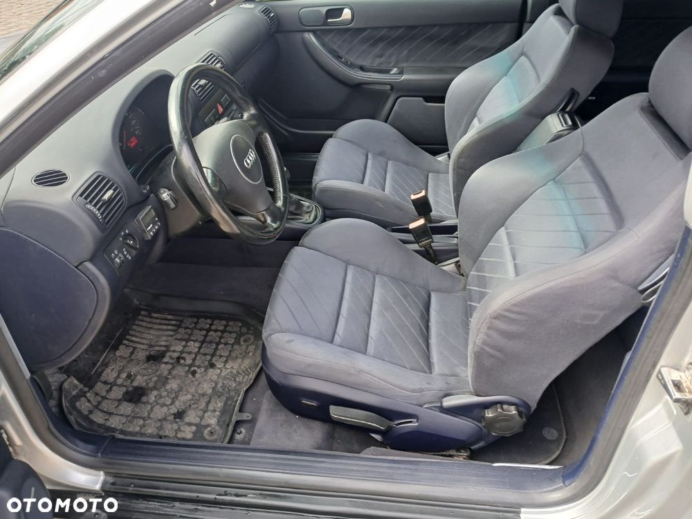 Audi A3 3-drzwiowe 1.6 S Line Sportpaket plus - 17