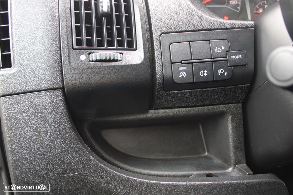 Citroën Jumper 2.2 BlueHDi 35 L4 CD Control - 20