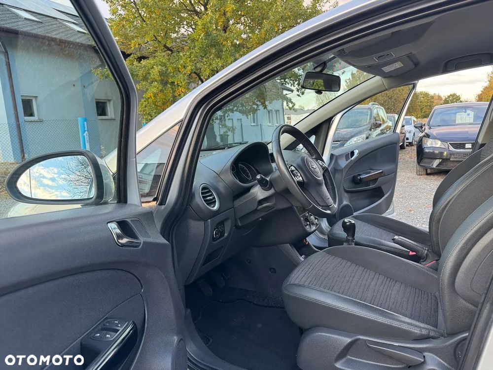 Opel Corsa - 12