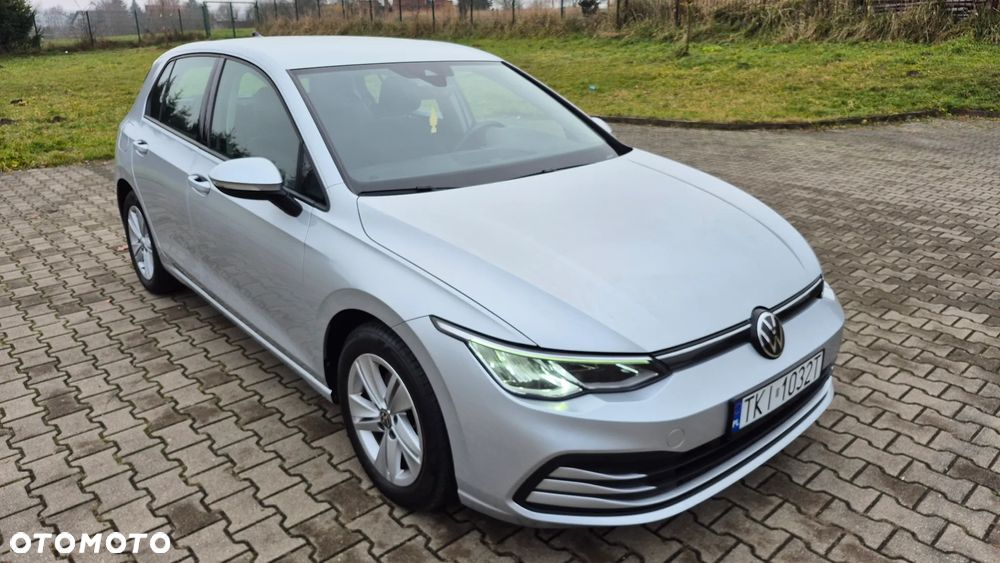 Volkswagen Golf VIII 1.5 eTSI EVO Life DSG - 18