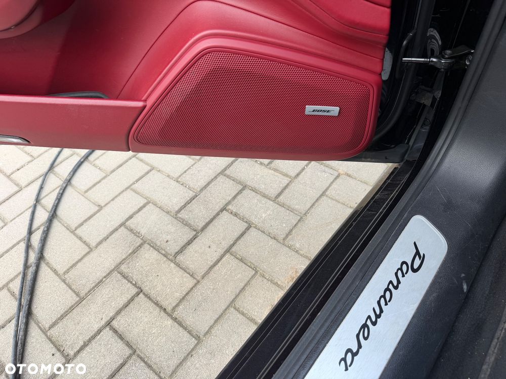 Porsche Panamera - 26