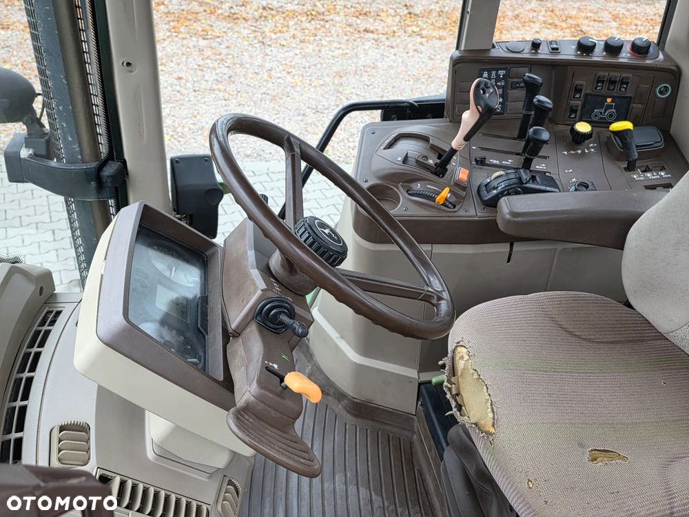 John Deere 6920 - 22