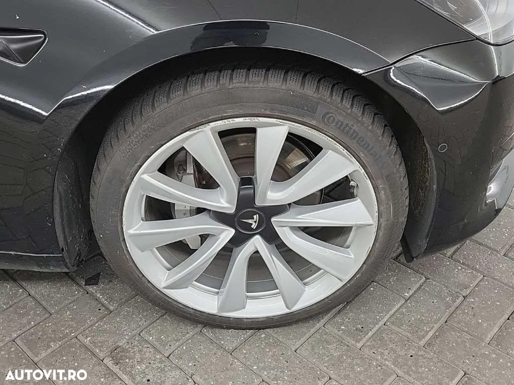 Tesla Model 3 Standard Reichweite Plus Hinterradantrieb - 8