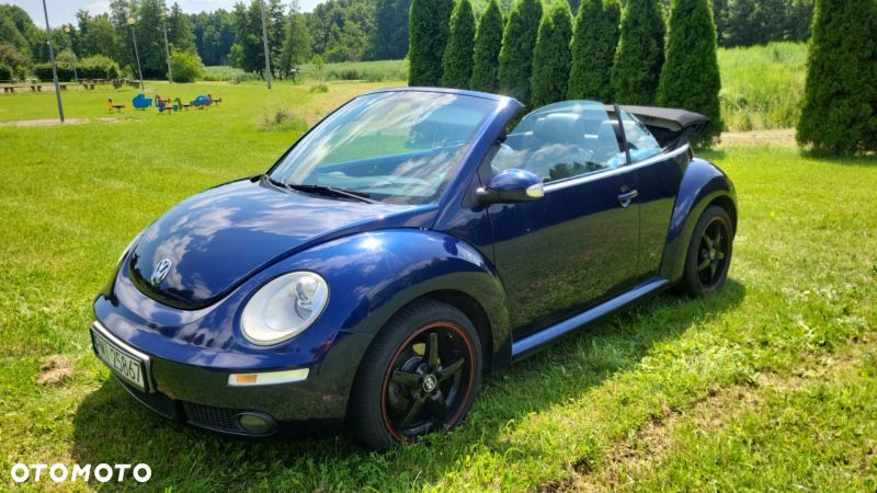 Volkswagen New Beetle - 5