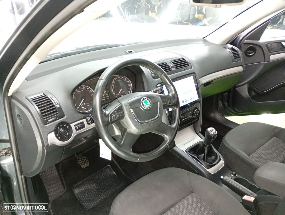 Skoda Octavia 1.9 TDI Sportline - 20