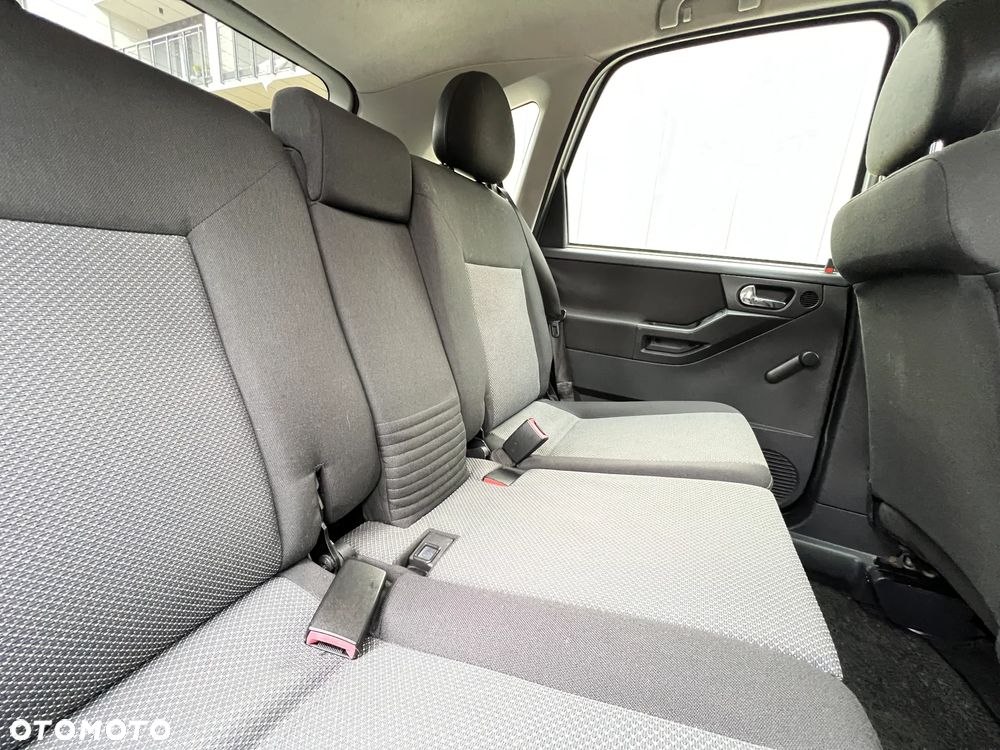 Opel Meriva - 14