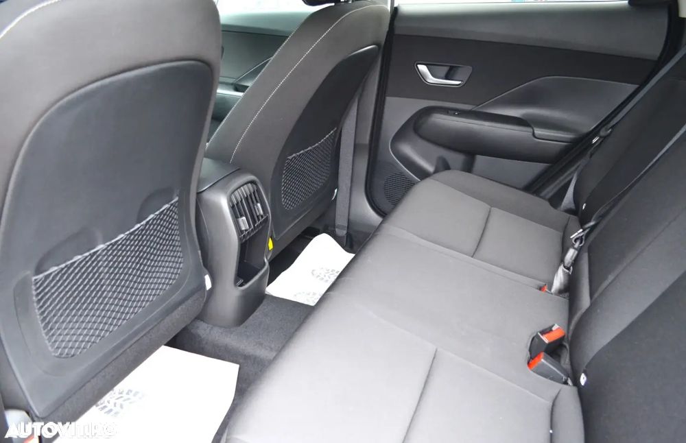 Hyundai KONA 1.0 T-GDI 120 CP 6MT 2WD Premium - 6